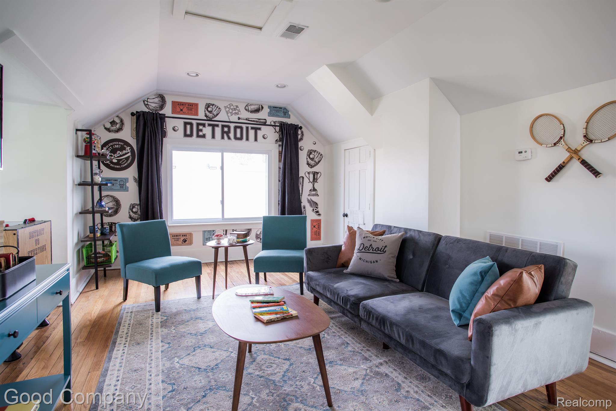 1925 LONGFELLOW Street