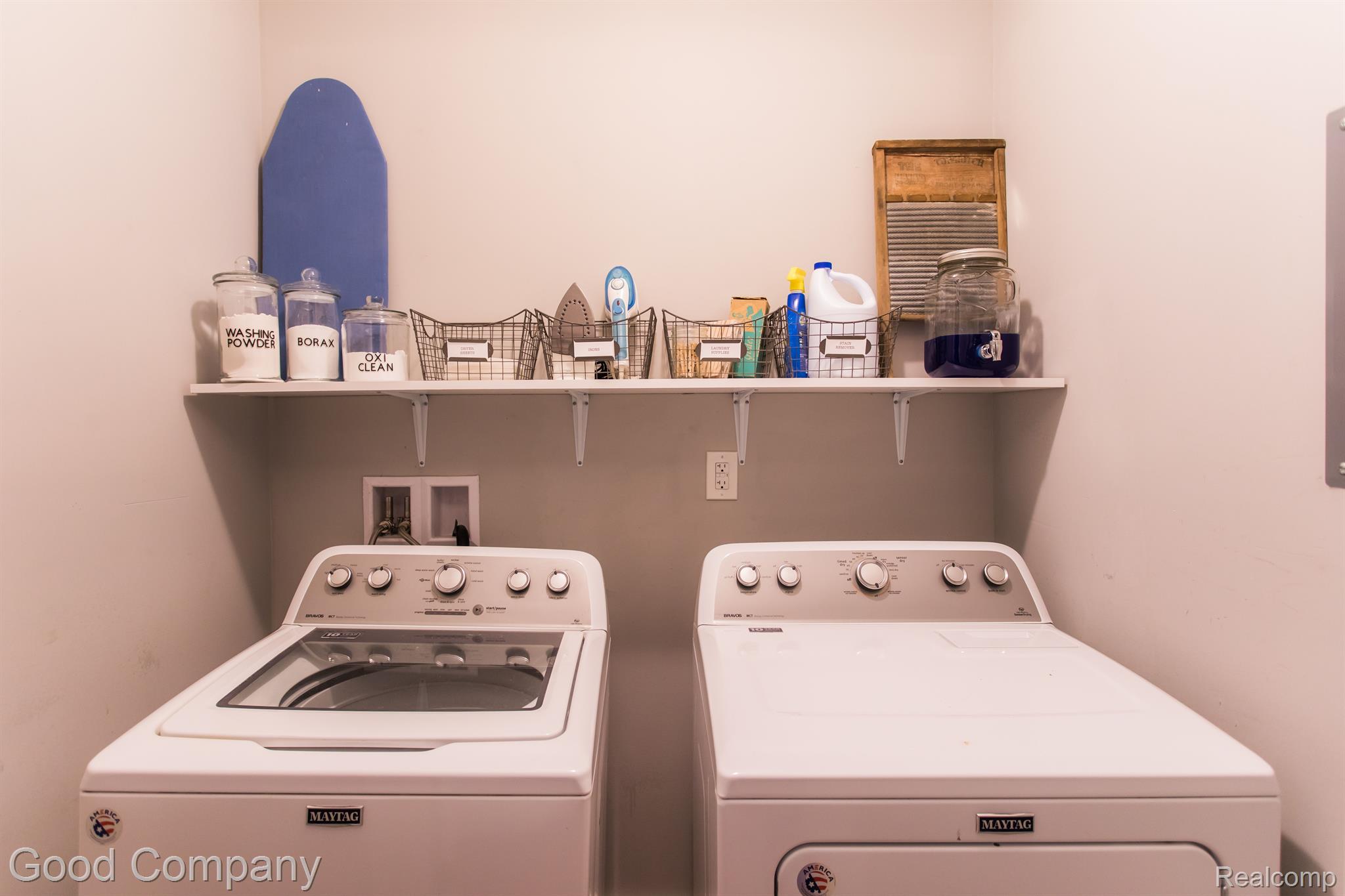 1925 LONGFELLOW Street