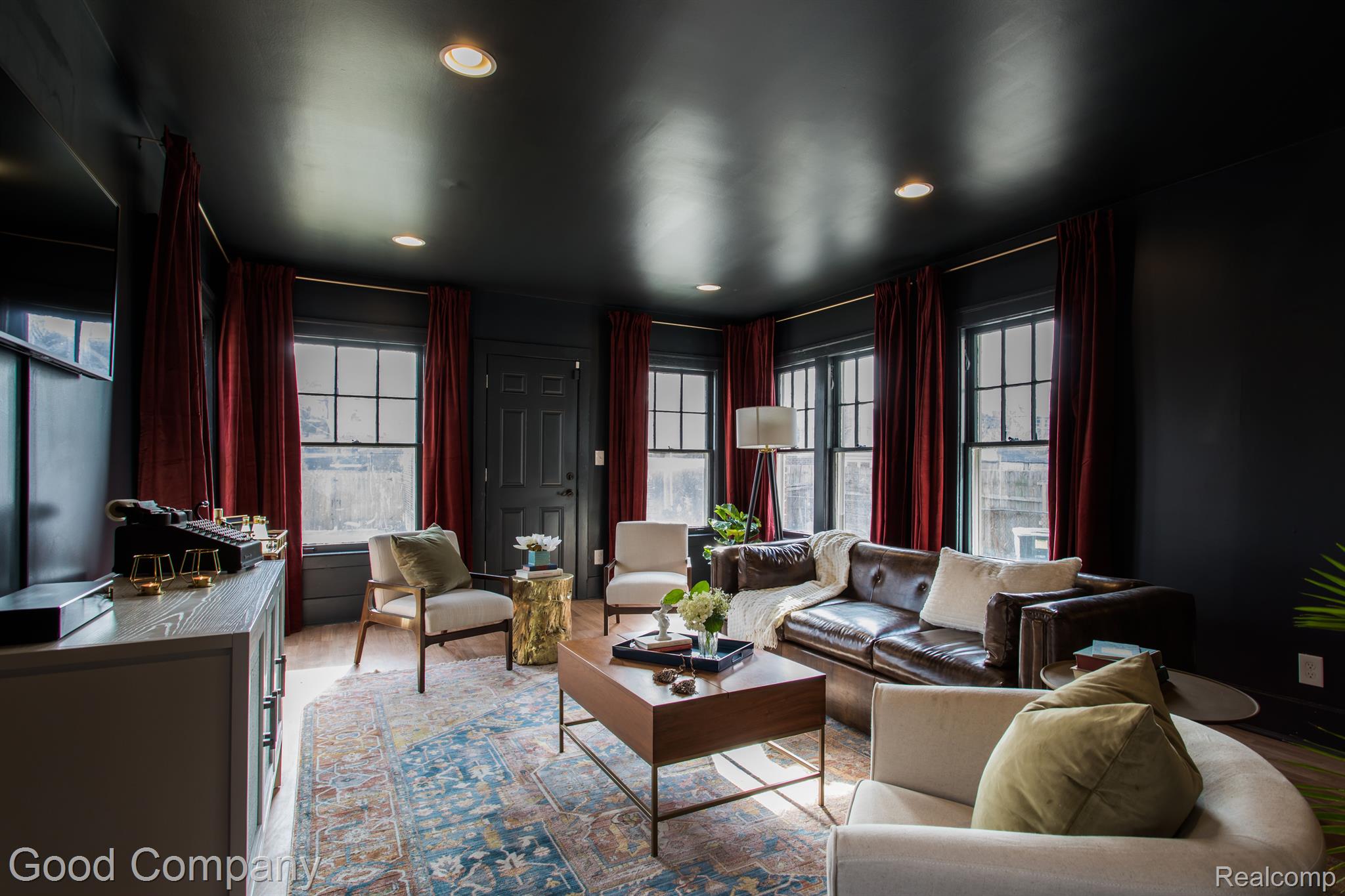 1925 LONGFELLOW Street