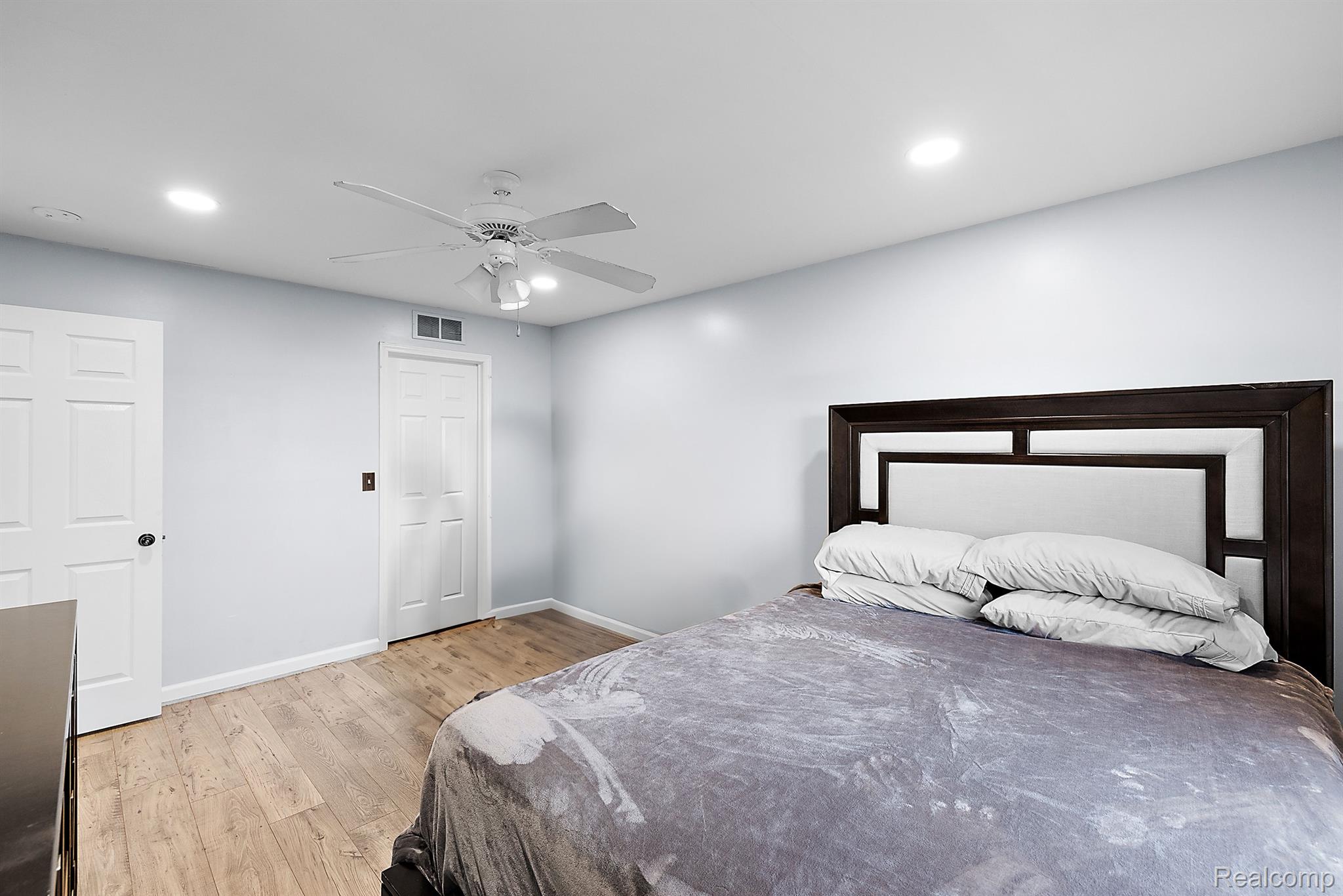 19202 CHESAPEAKE Circle