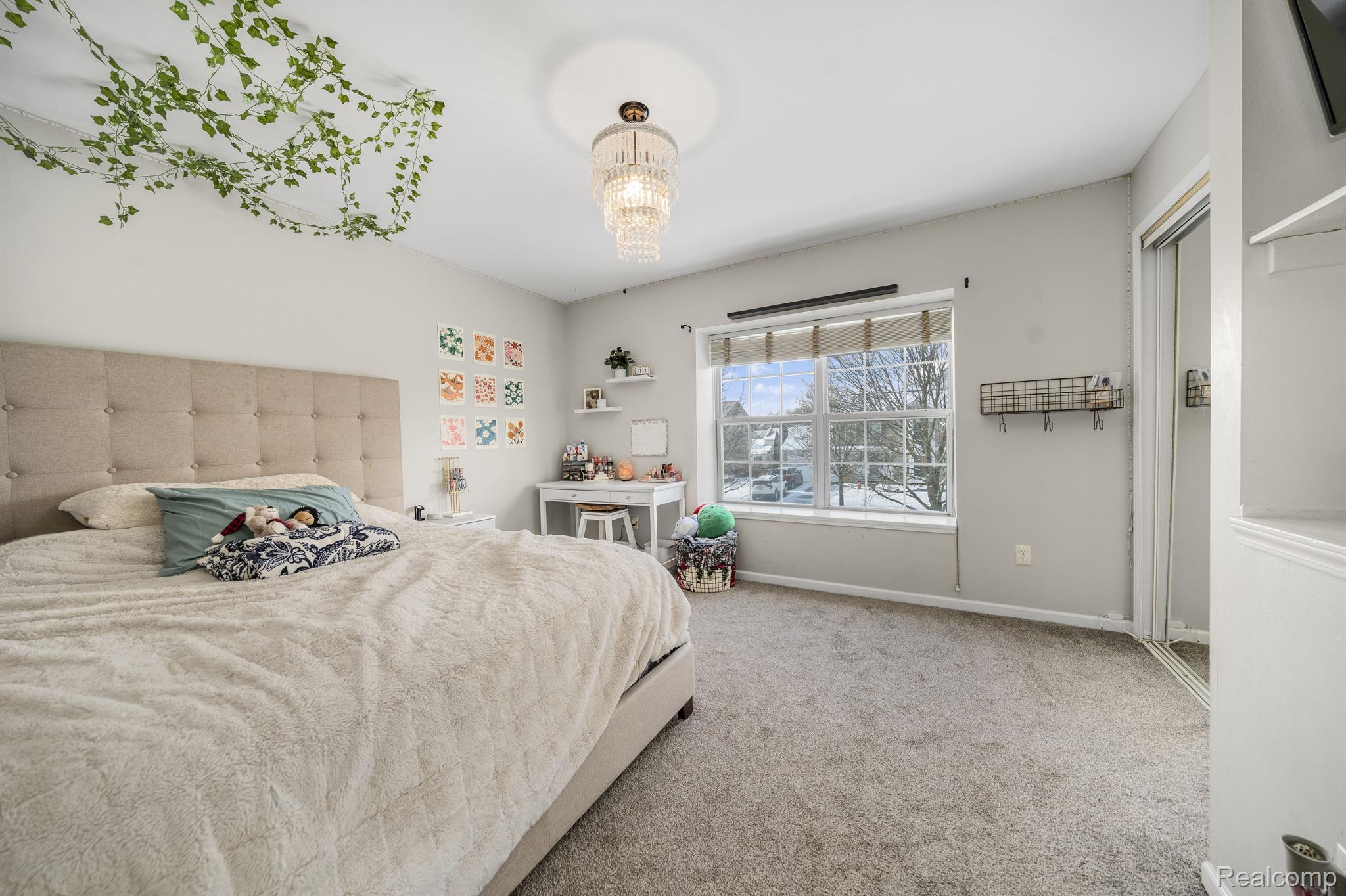 1193 QUAIL RIDGE Drive