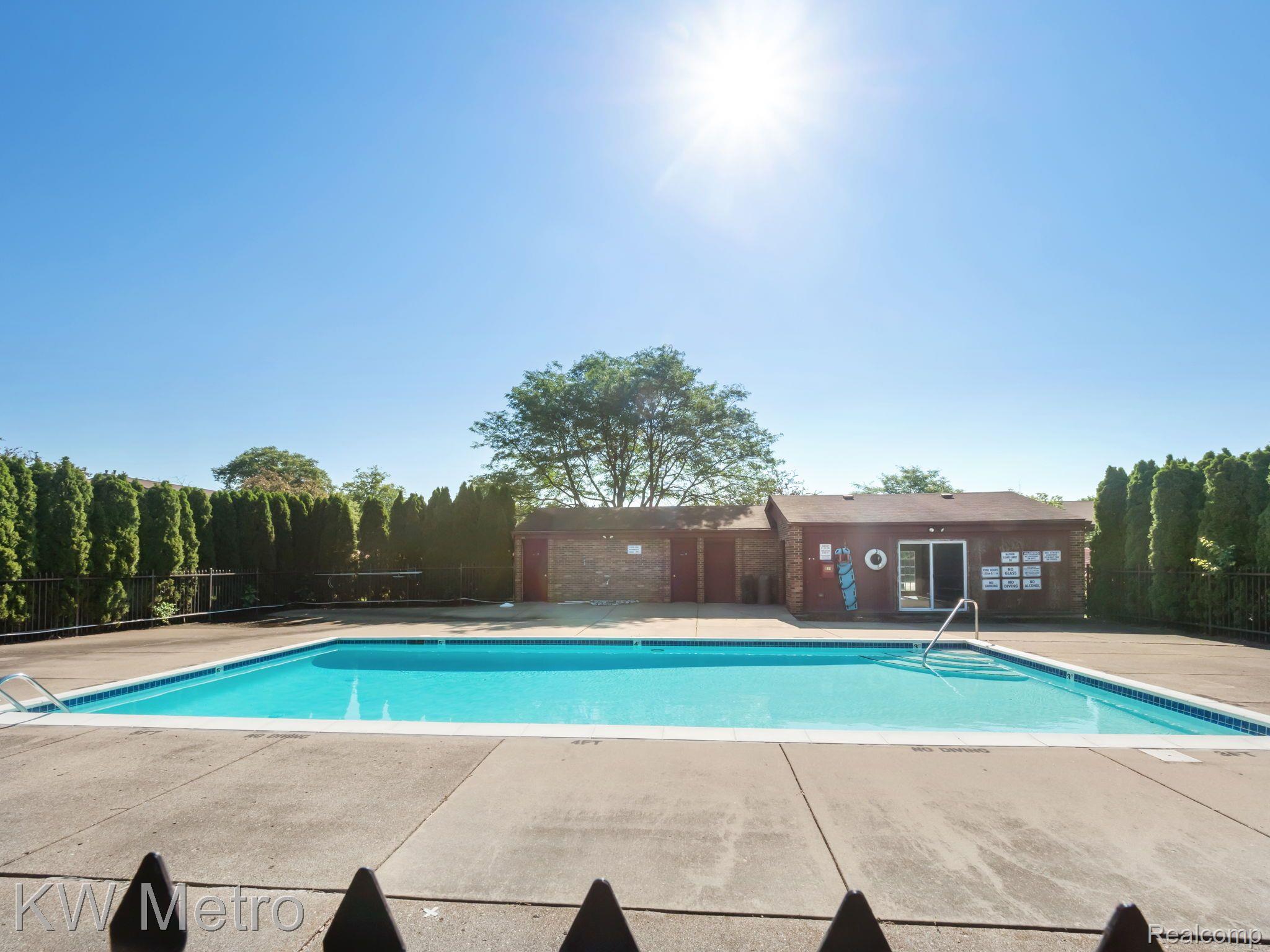 23823 VILLAGE HOUSE Drive S 6B