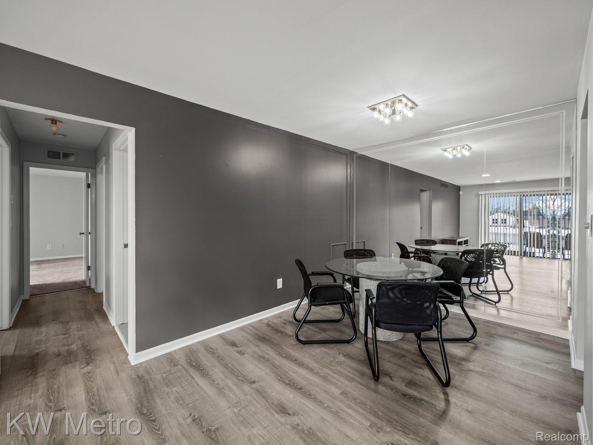 23823 VILLAGE HOUSE Drive S 6B