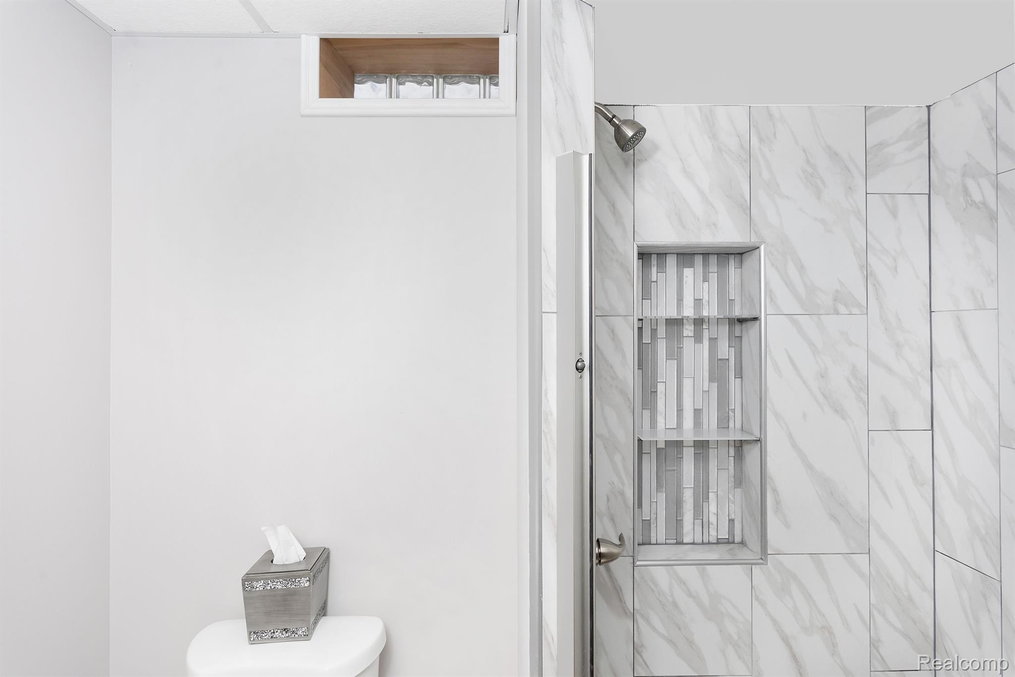 10255 BASSETT Street