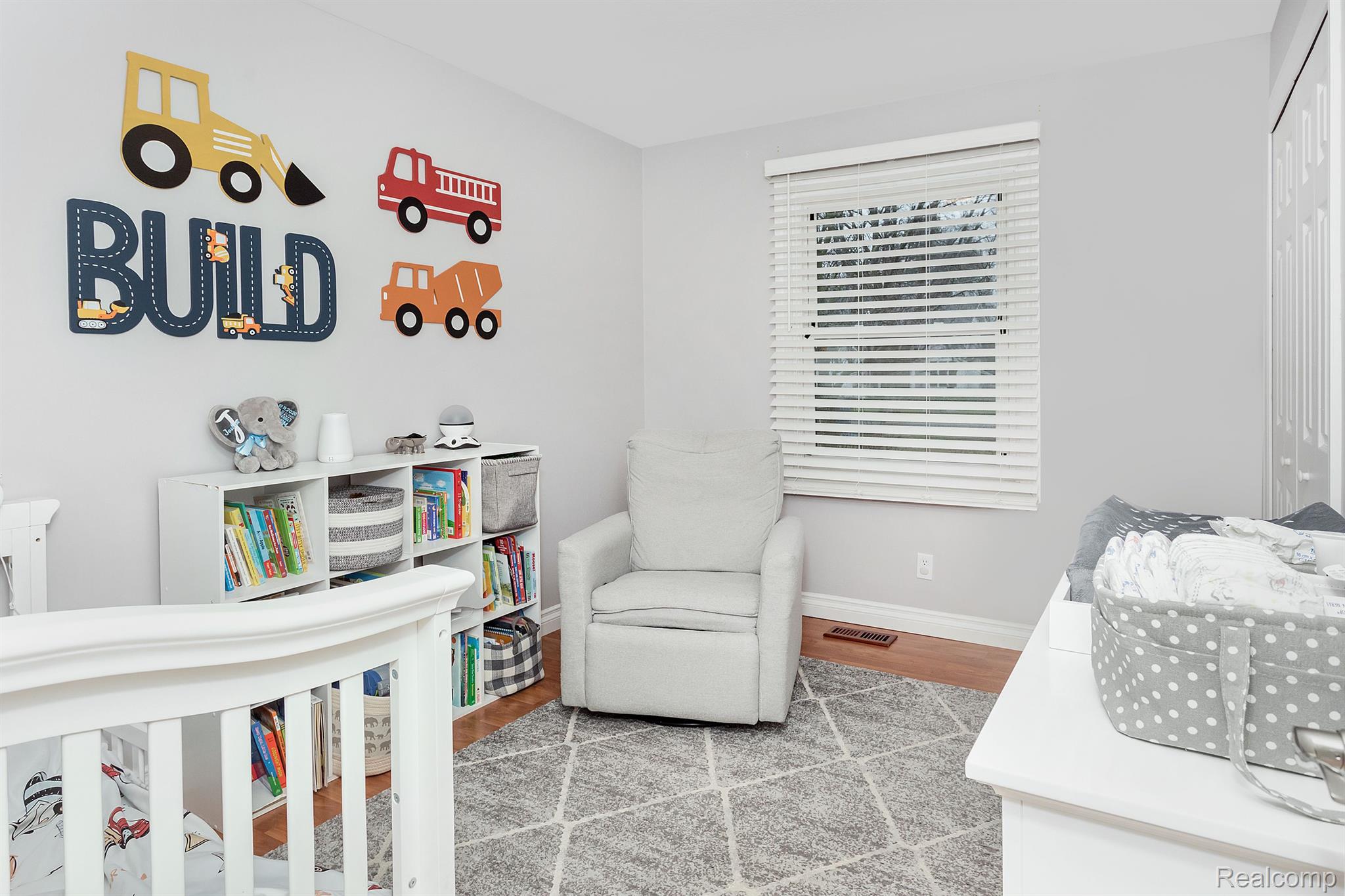 10255 BASSETT Street