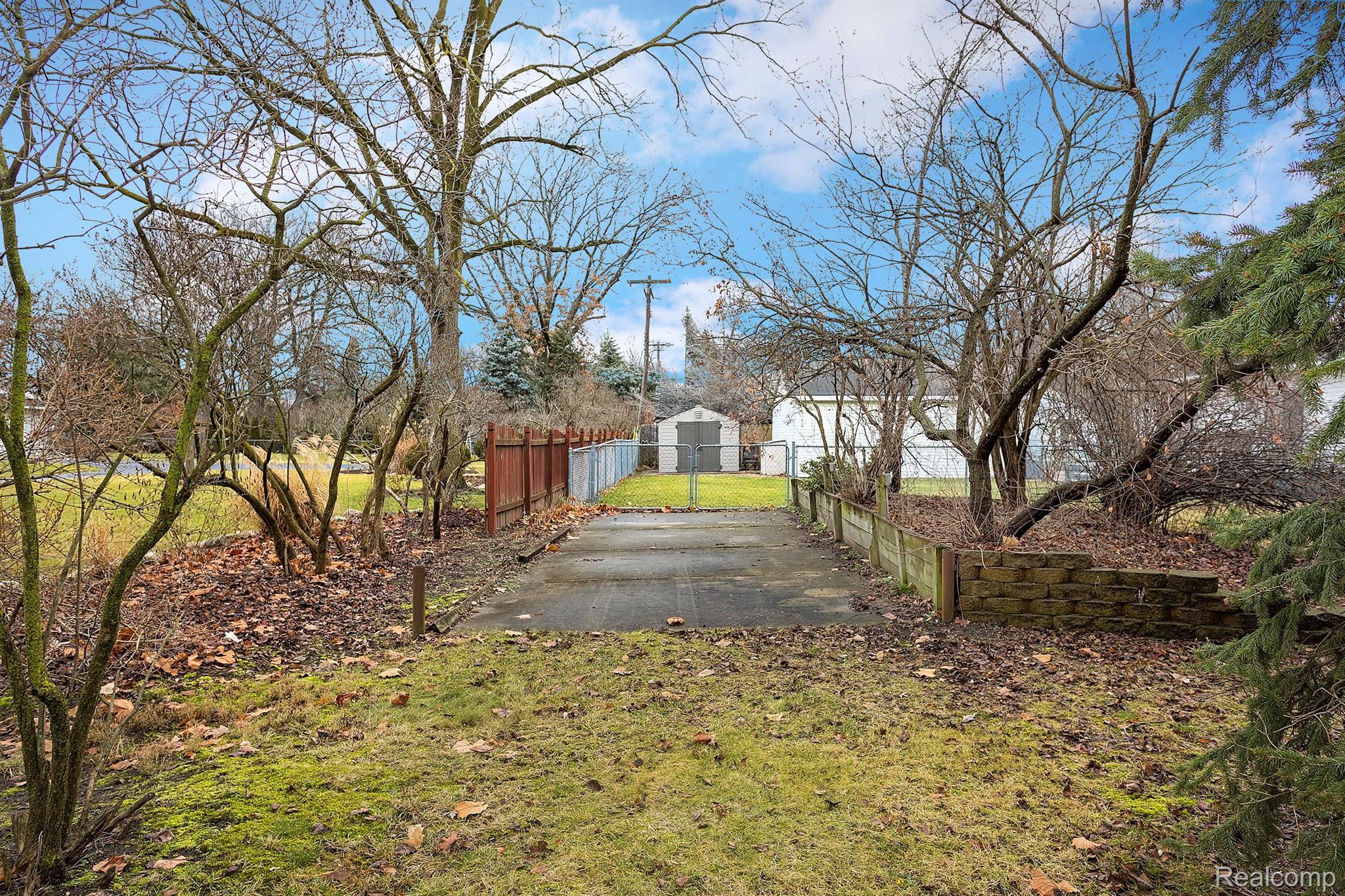 10255 BASSETT Street