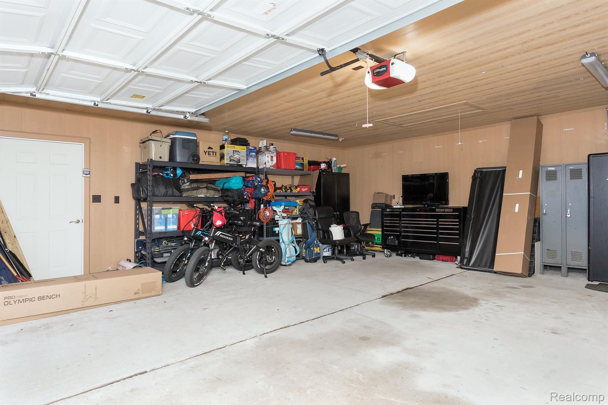 10255 BASSETT Street