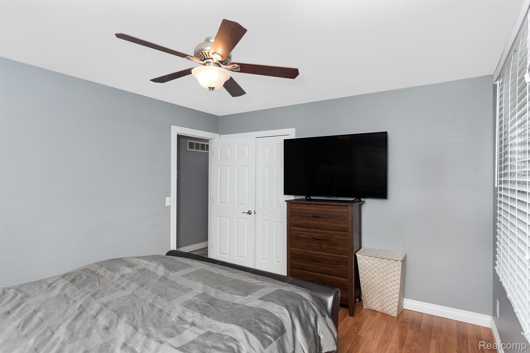 10255 BASSETT Street