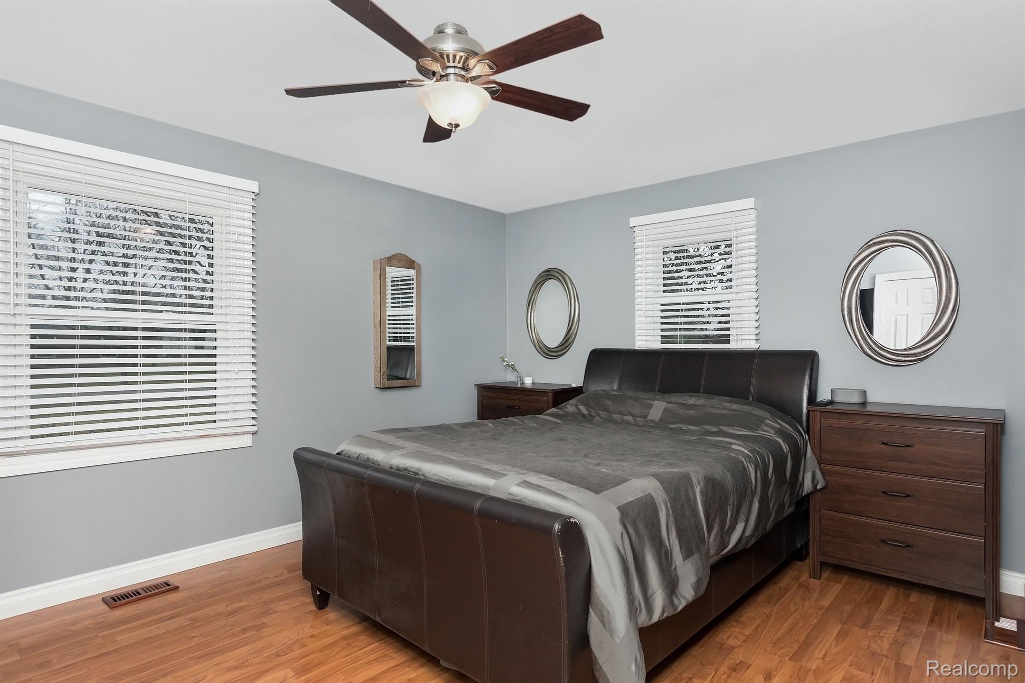 10255 BASSETT Street