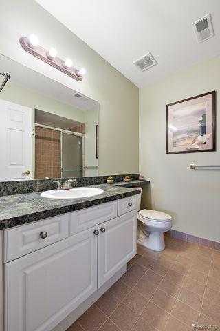 3553 OAKMONTE Boulevard