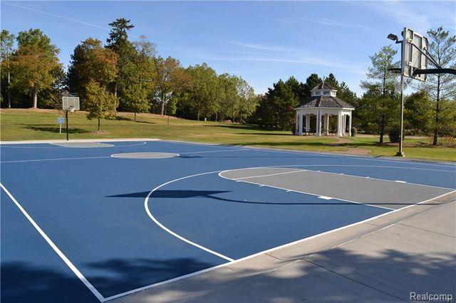 3553 OAKMONTE Boulevard