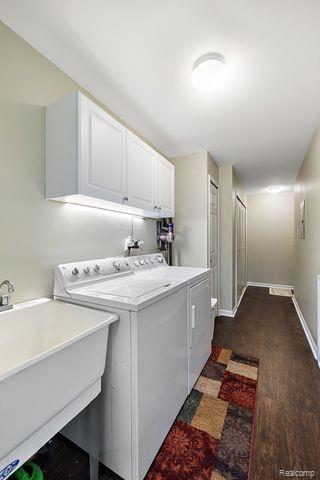 3553 OAKMONTE Boulevard