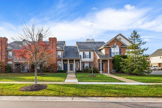 3553 OAKMONTE Boulevard