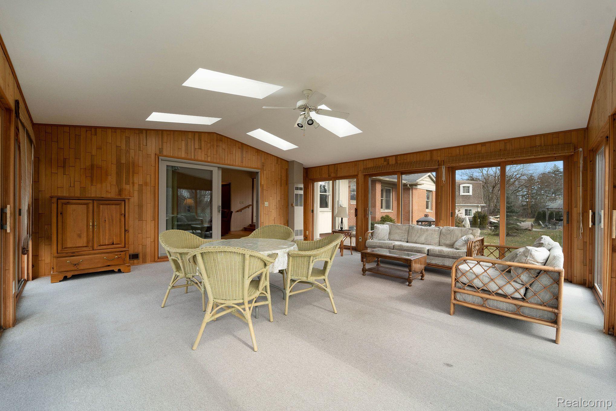 4275 E NEWLAND Drive