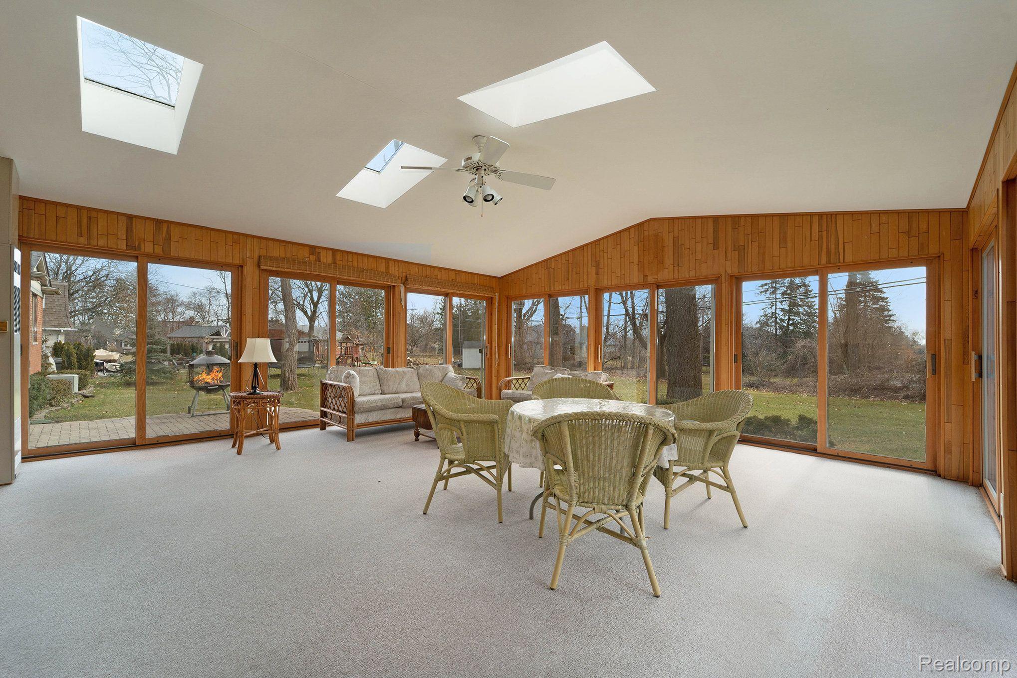 4275 E NEWLAND Drive