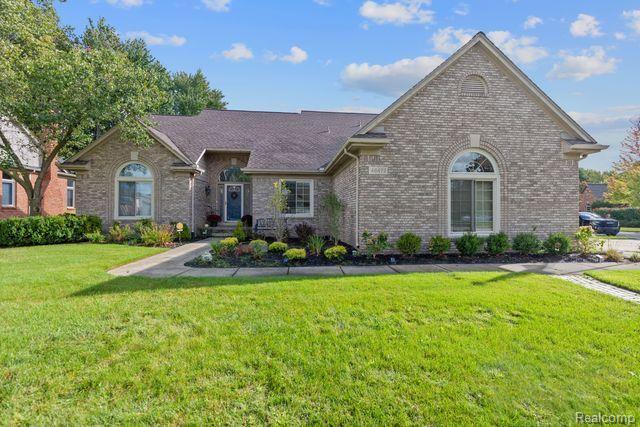 46472 SPRINGWOOD Drive