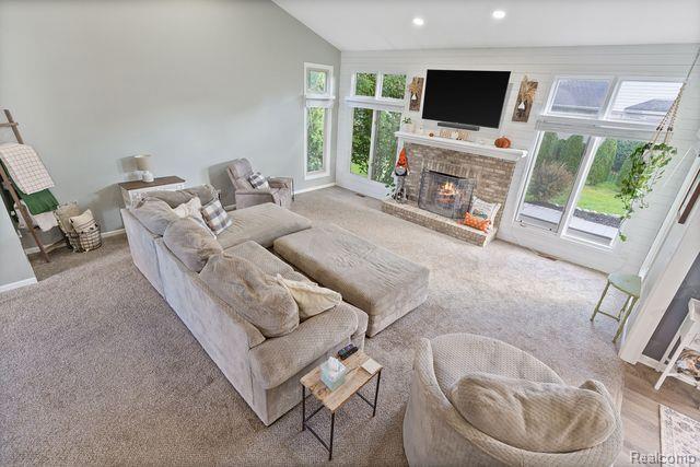 46472 SPRINGWOOD Drive