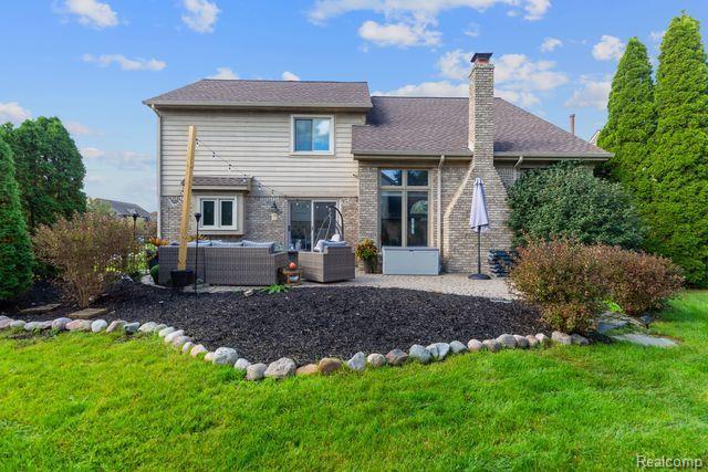 46472 SPRINGWOOD Drive