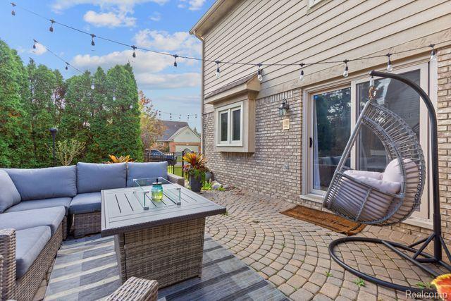 46472 SPRINGWOOD Drive