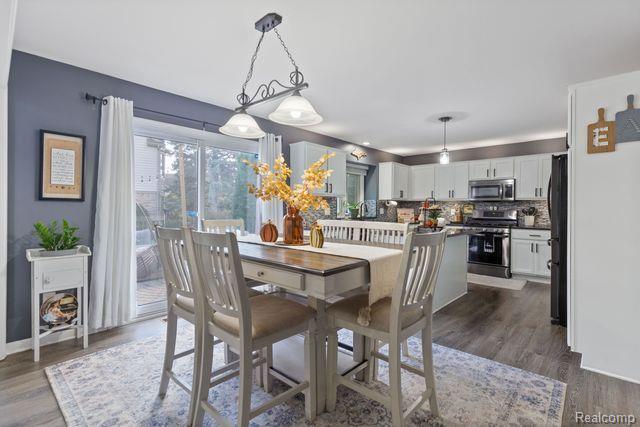 46472 SPRINGWOOD Drive