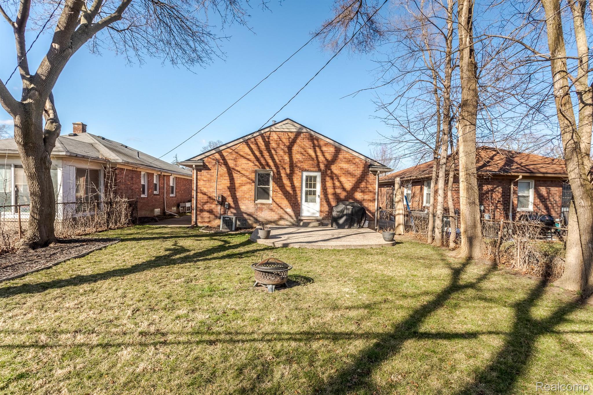 12931 OAK PARK Boulevard