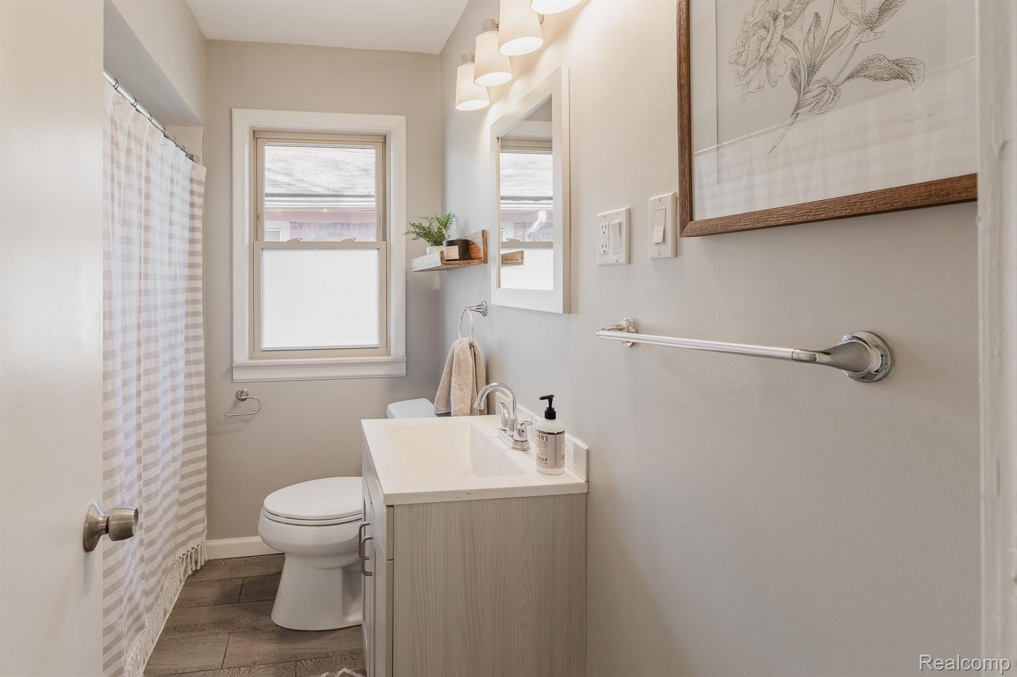 12931 OAK PARK Boulevard