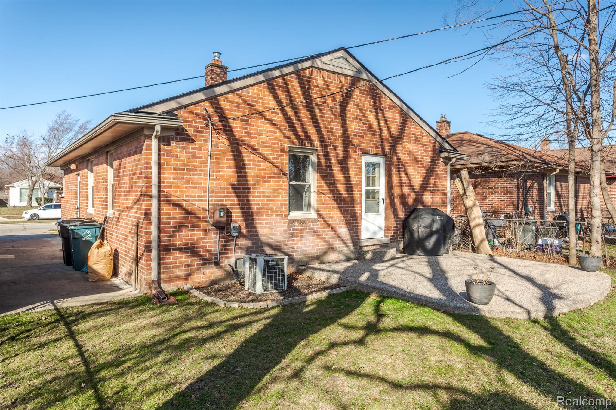 12931 OAK PARK Boulevard