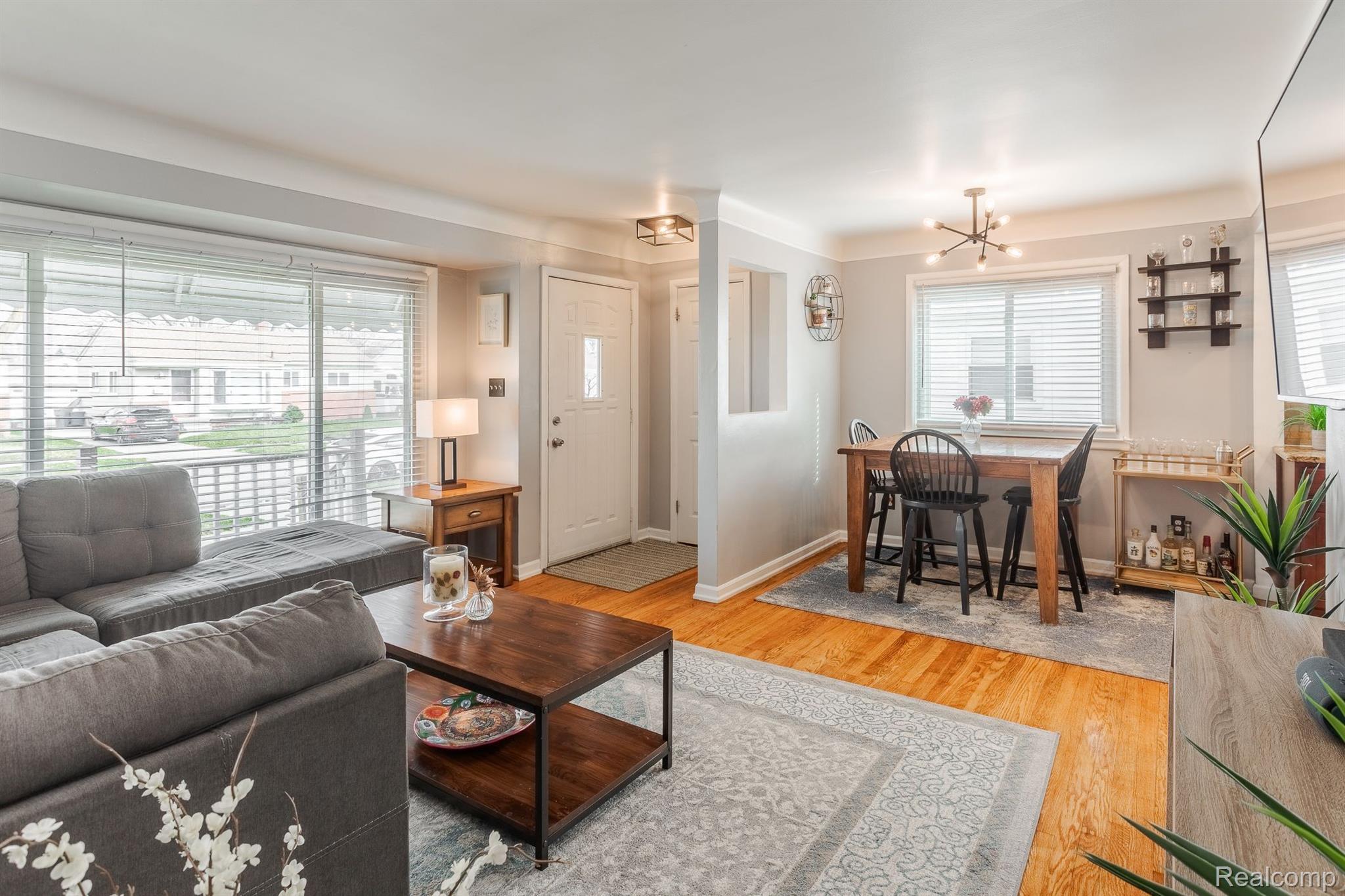 28345 ALGER Boulevard