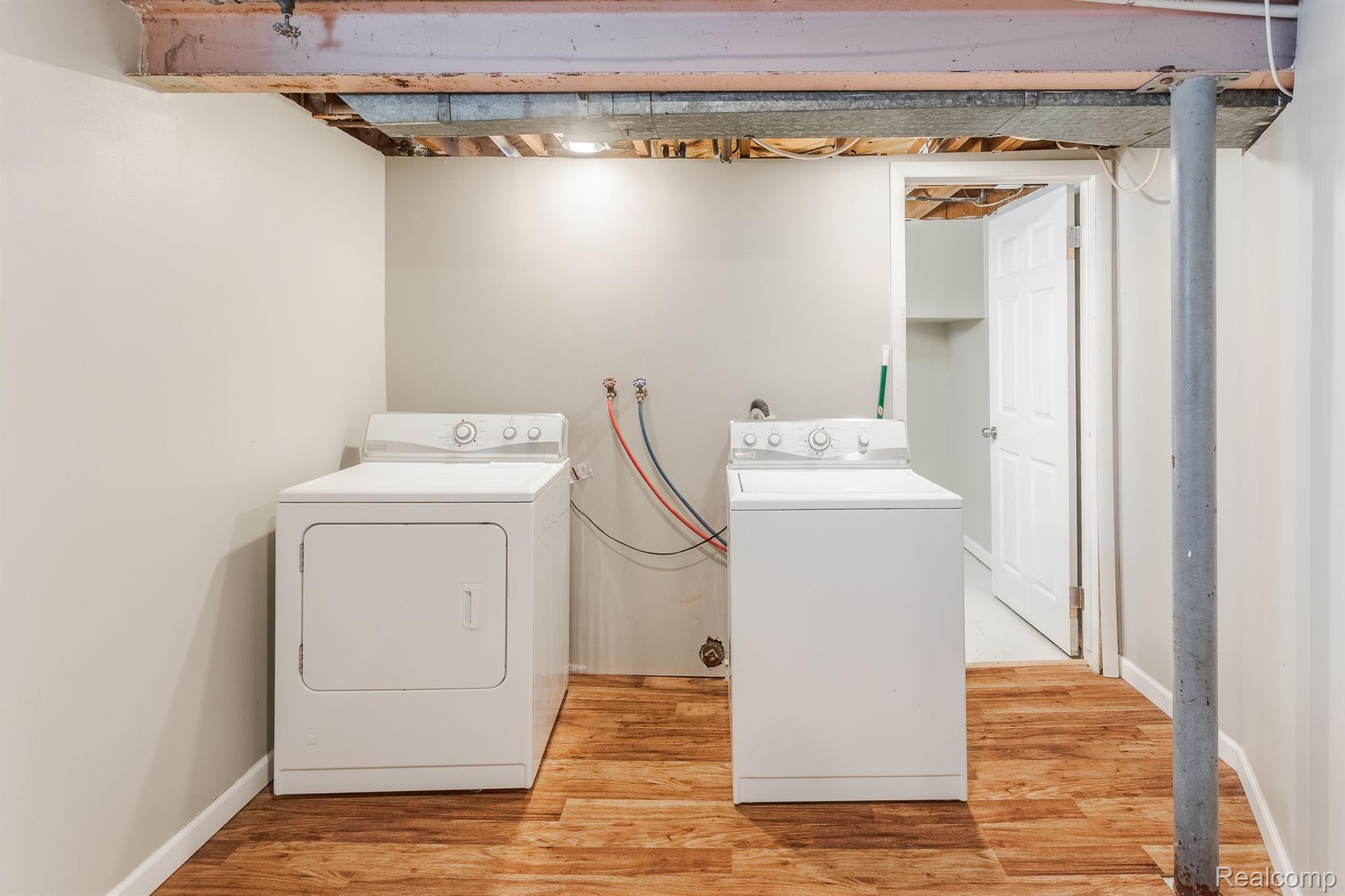 28345 ALGER Boulevard