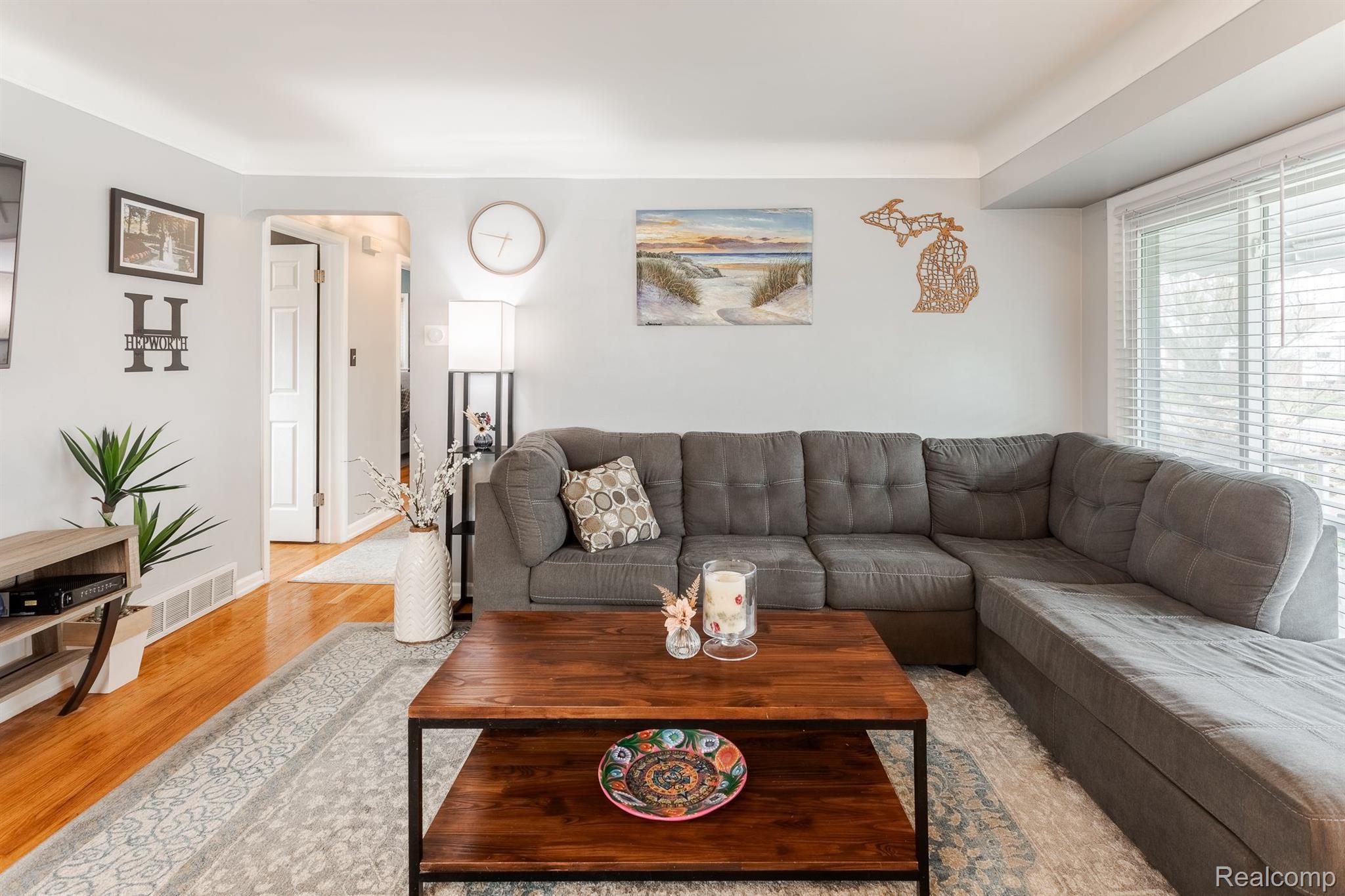 28345 ALGER Boulevard