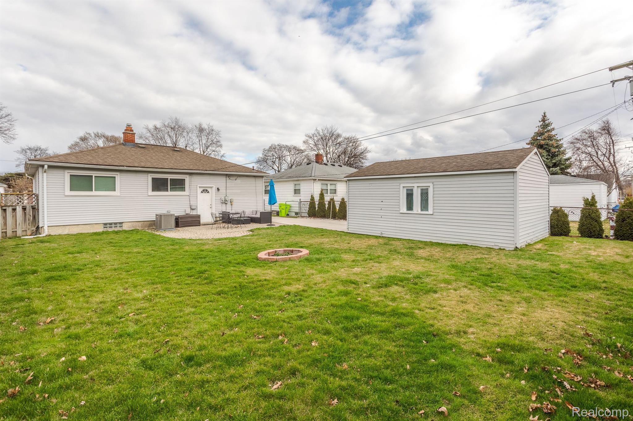 28345 ALGER Boulevard