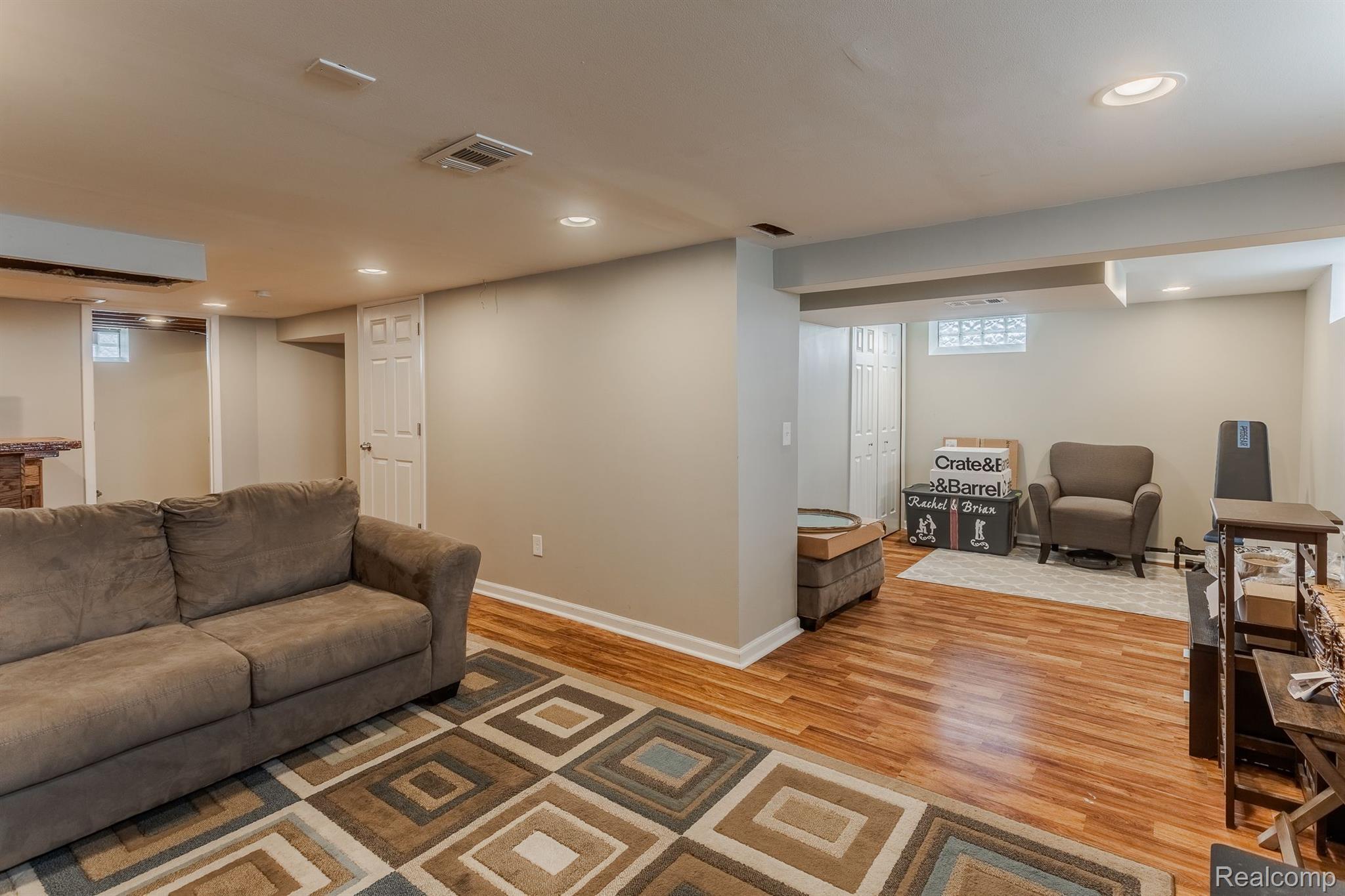 28345 ALGER Boulevard