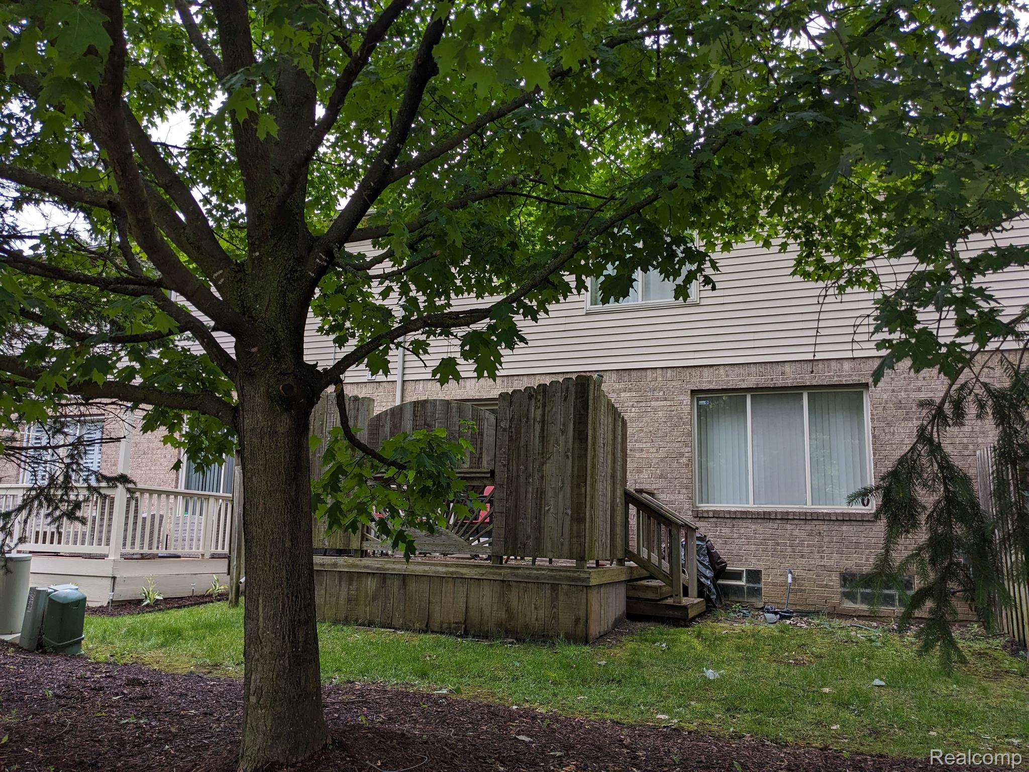 24121 LATHRUP Boulevard