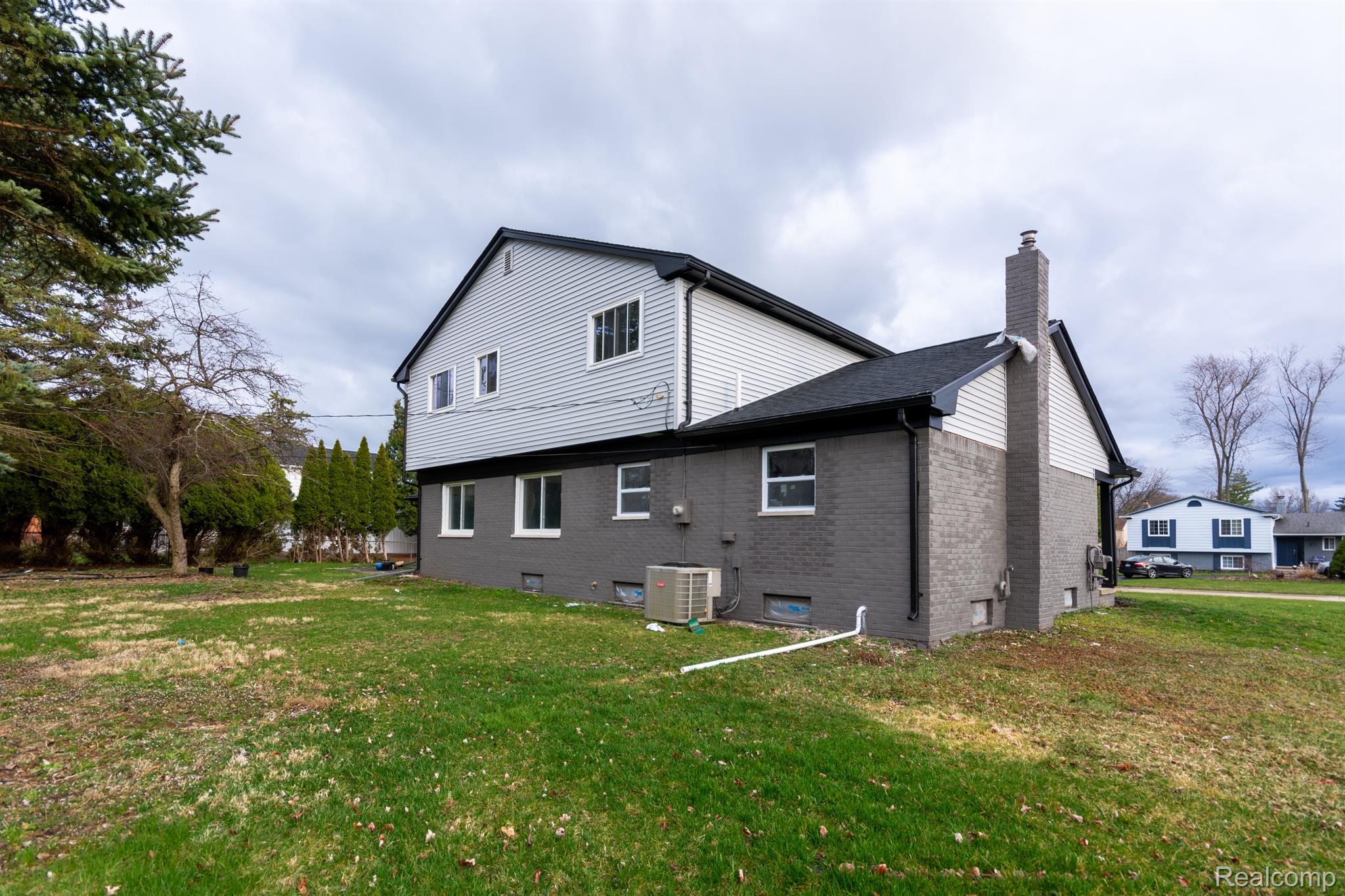 4086 WHITEBIRCH Drive