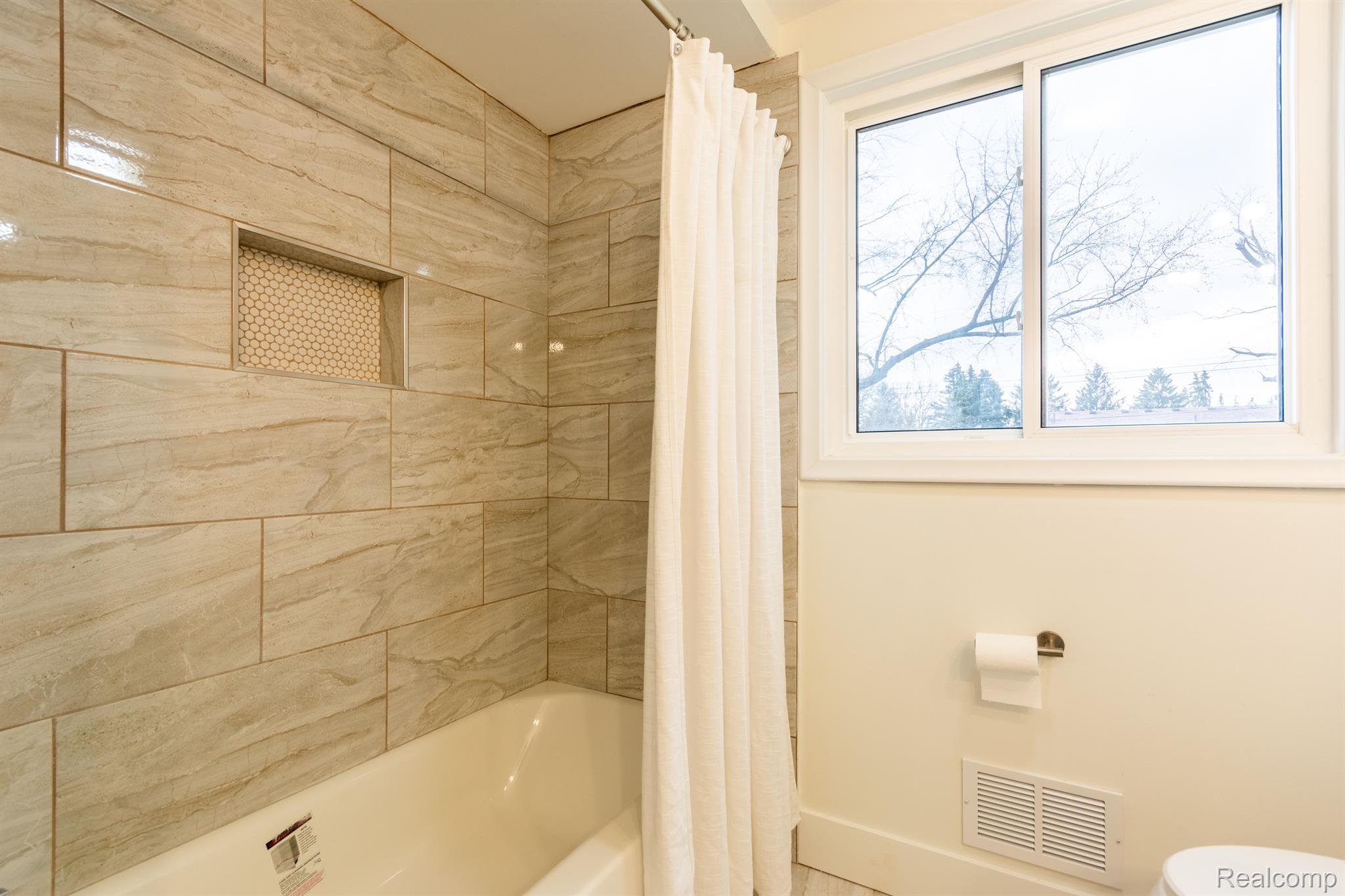 4086 WHITEBIRCH Drive