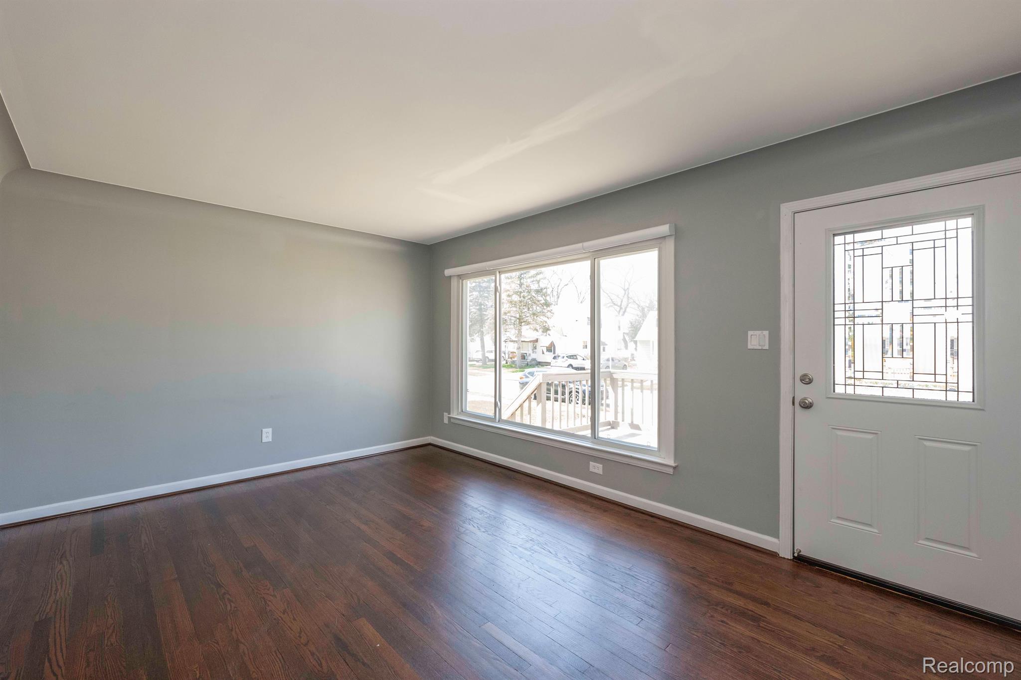 3012 GRIFFITH Avenue