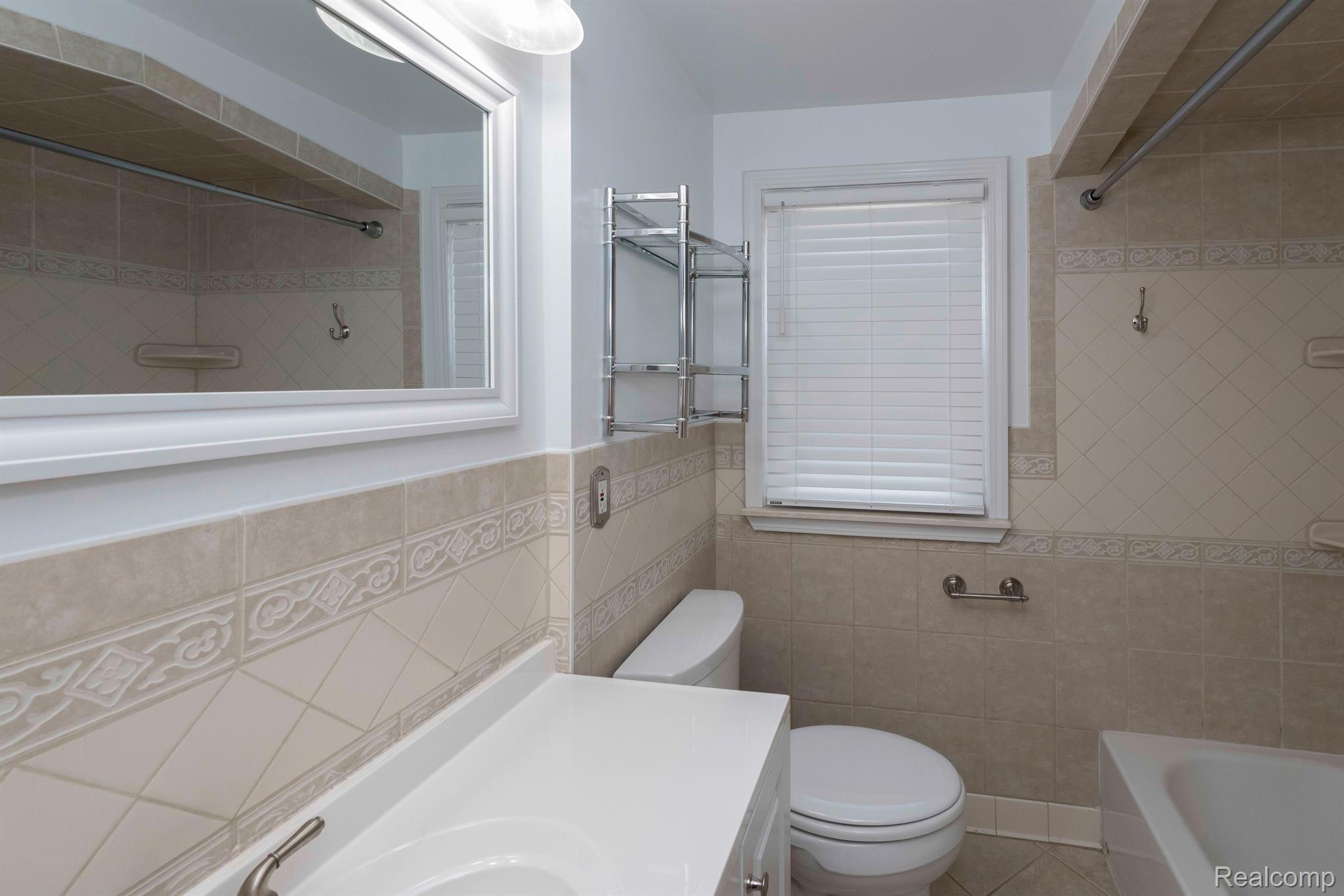 3012 GRIFFITH Avenue