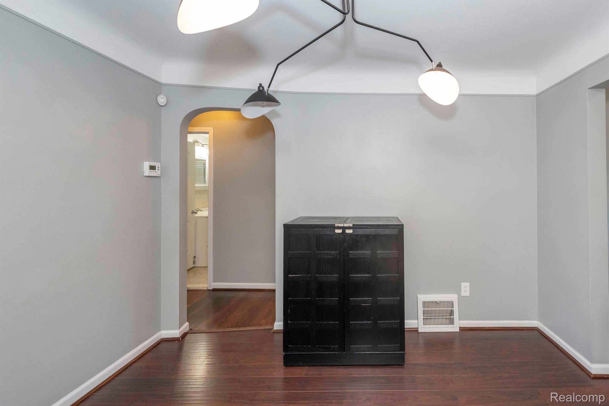 3012 GRIFFITH Avenue