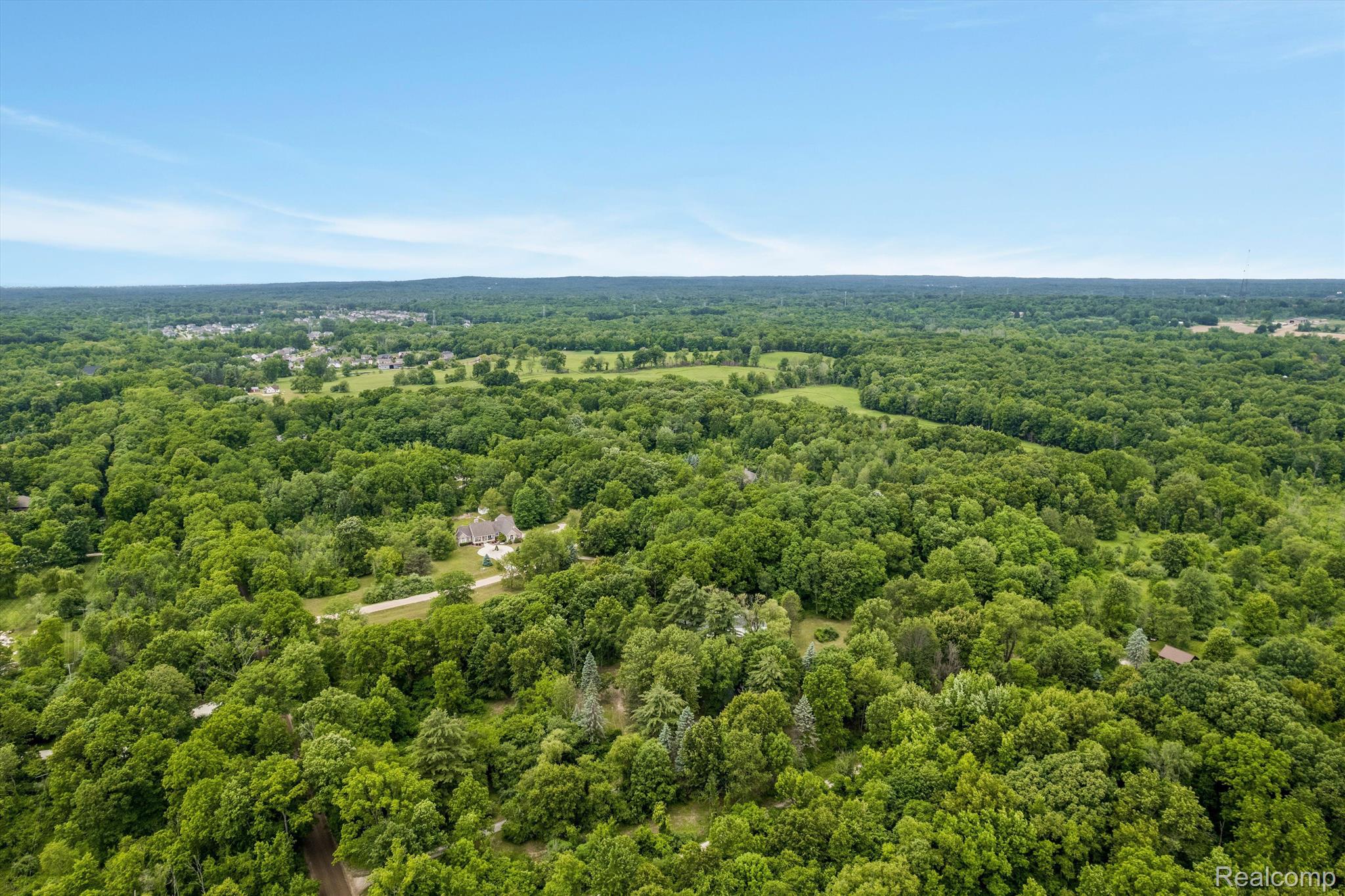 1765 E PREDMORE Road