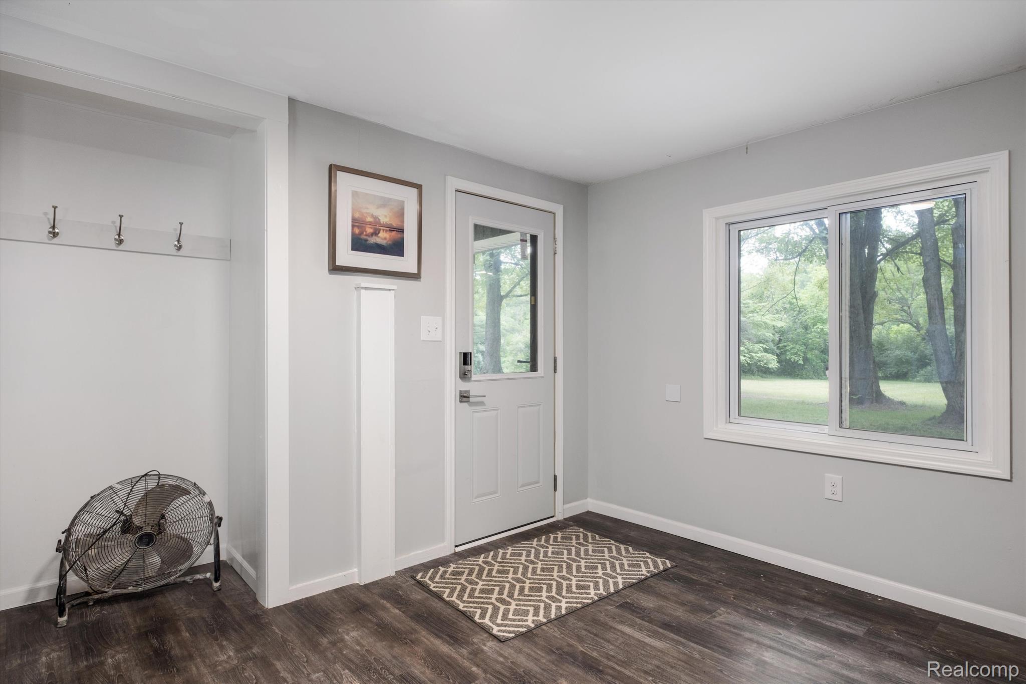 1765 E PREDMORE Road