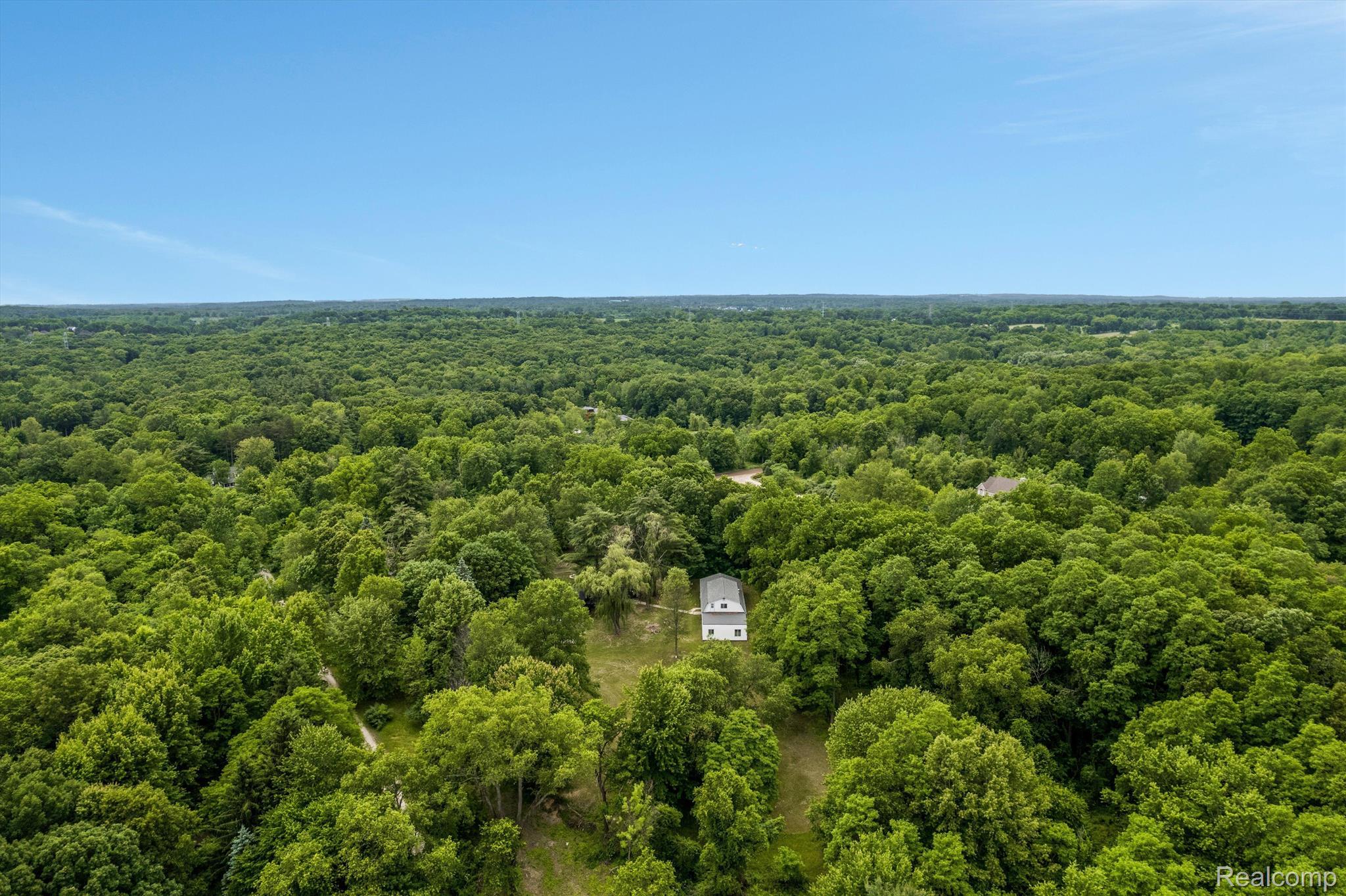 1765 E PREDMORE Road