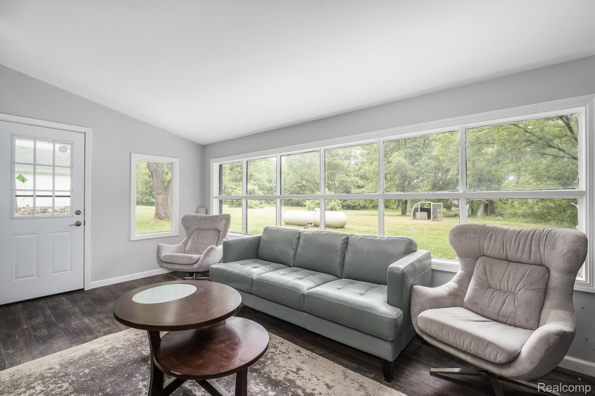 1765 E PREDMORE Road