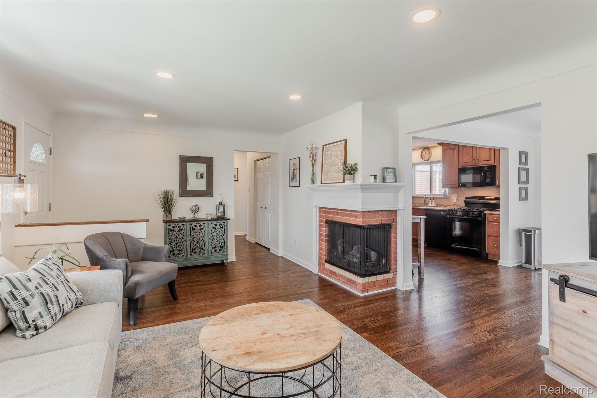 4130 SPRINGER Avenue