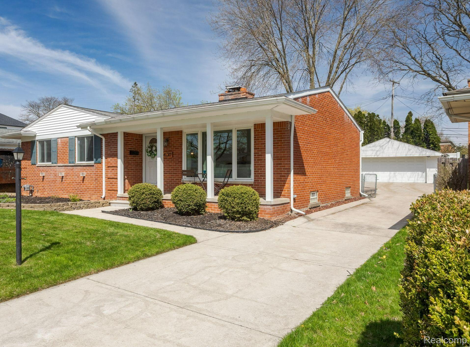 4130 SPRINGER Avenue