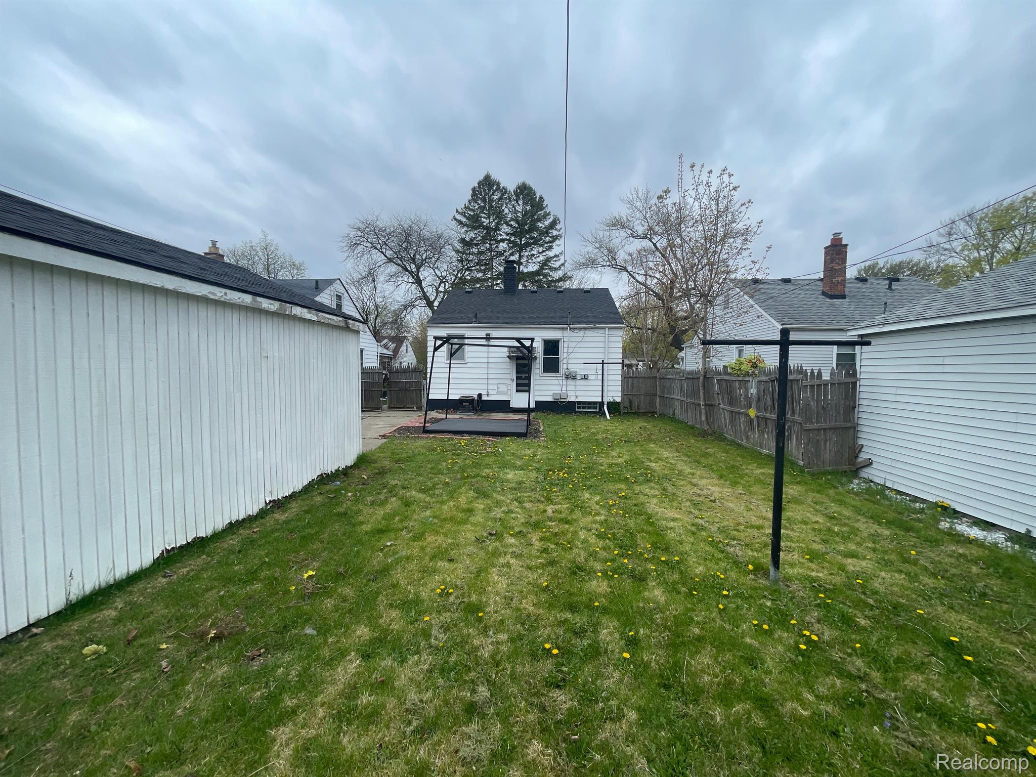 19147 ELKHART Street