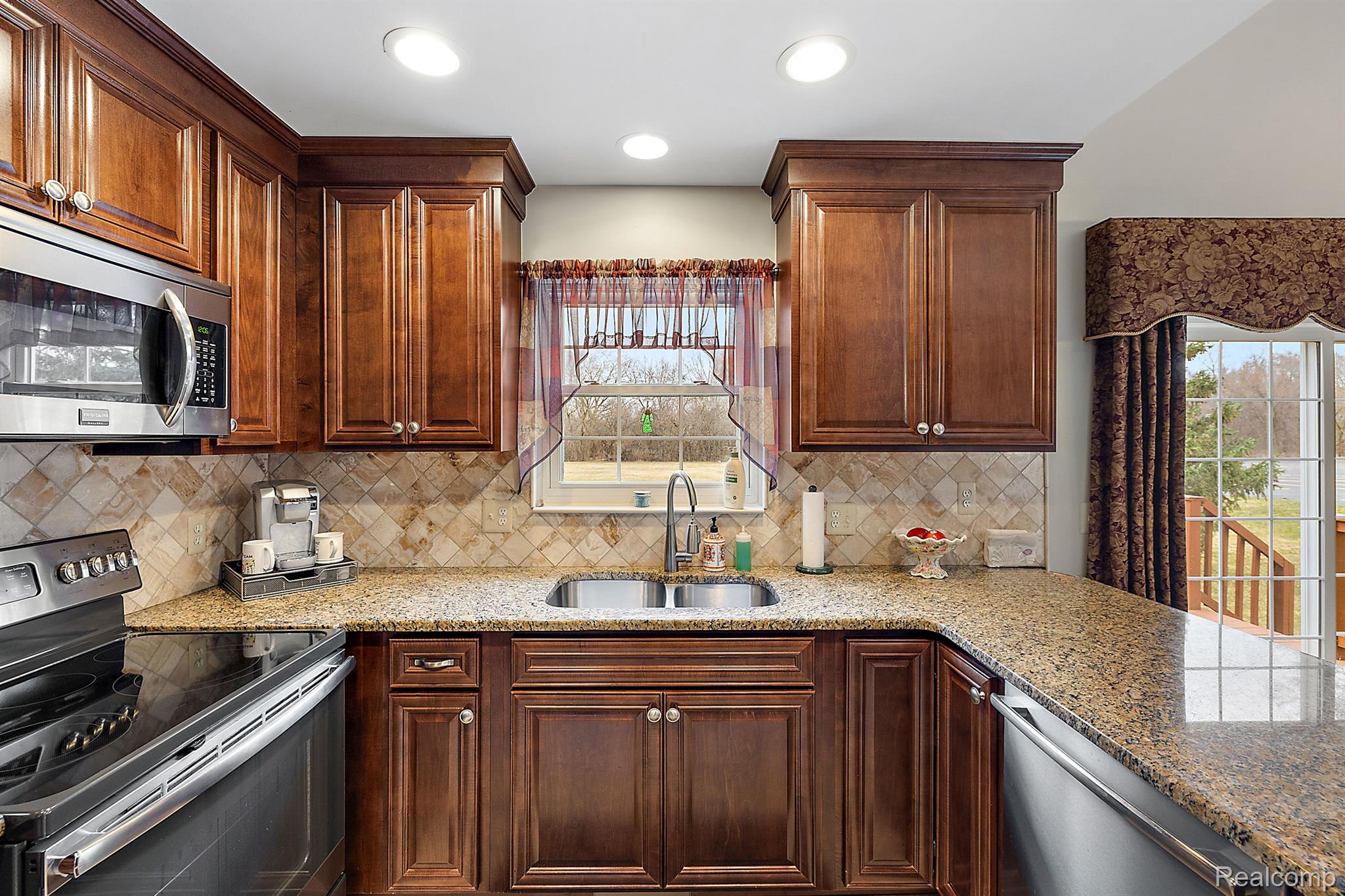 44374 MATHISON Drive