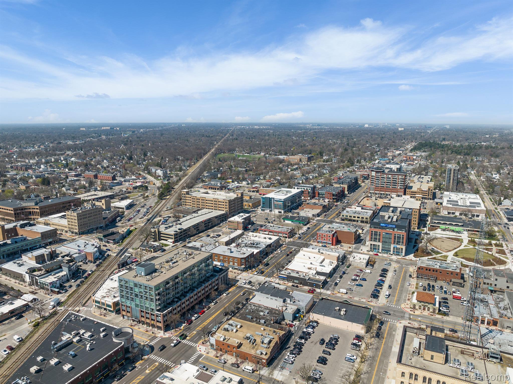 100 W 5TH Street 606