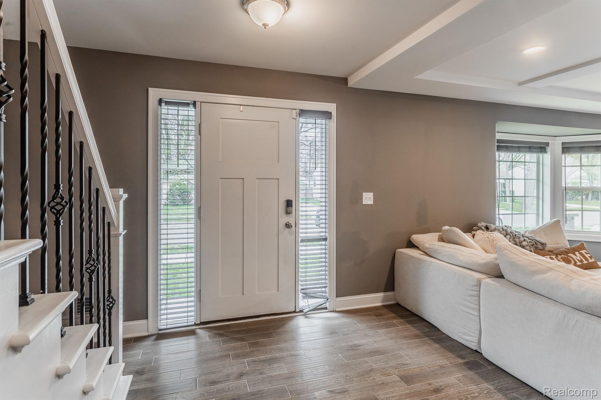 1686 BROWNING Street