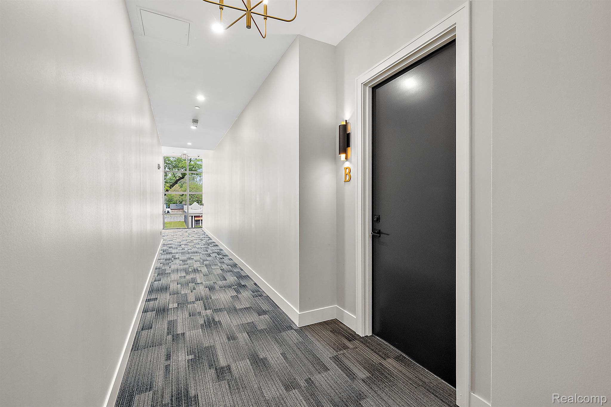 1021 S Washington Avenue B