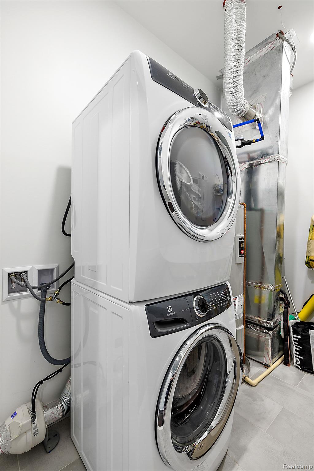 1021 S Washington Avenue B